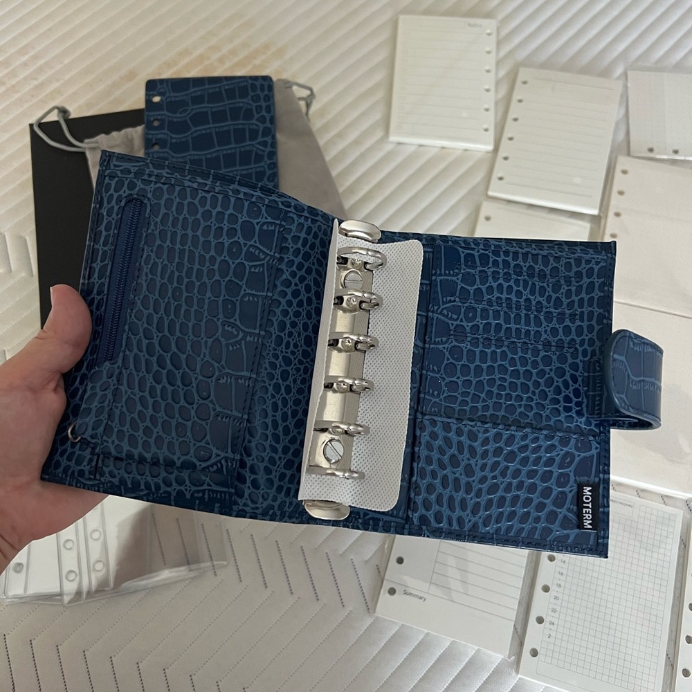 Moterm Blue Croc A7 Pocket Planner with inserts